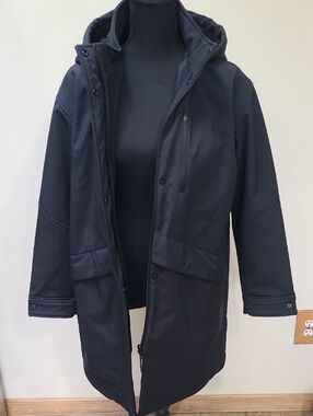 Bass Womens Black Hooded Raincoat - Like New